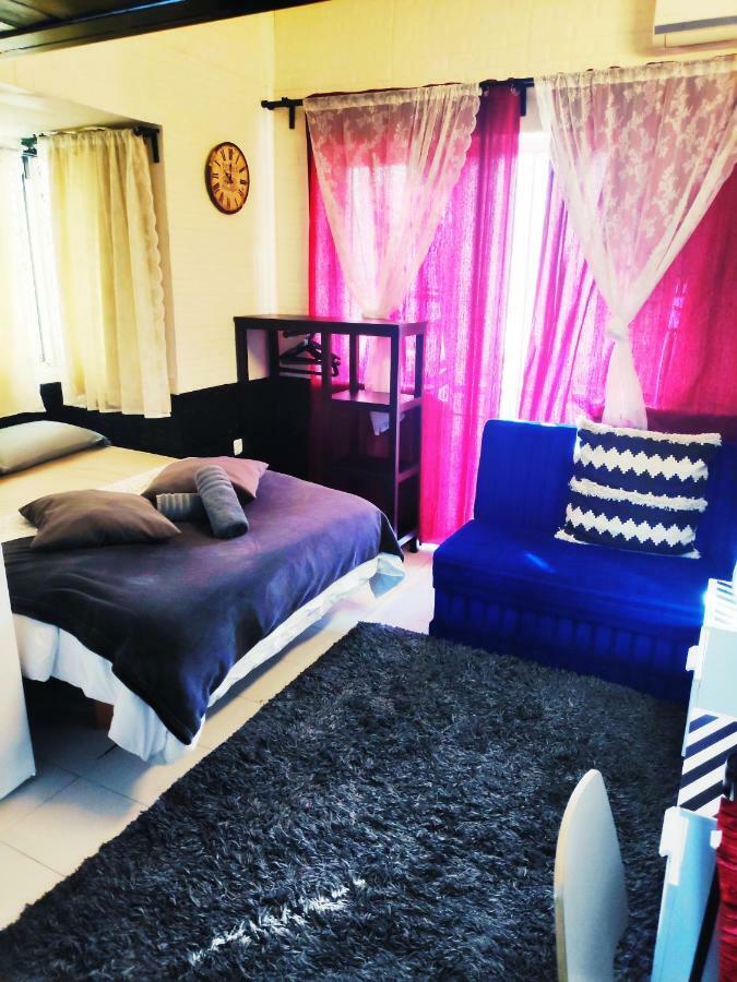 Carmel Market Apartments Тель-Авив Номер фото